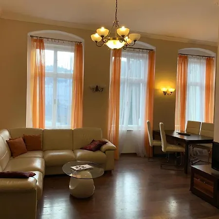 Slunný Apartmán Thermal Karlovy Vary